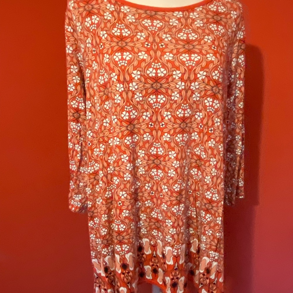 Max Edition Tunic - Picture 3 of 6